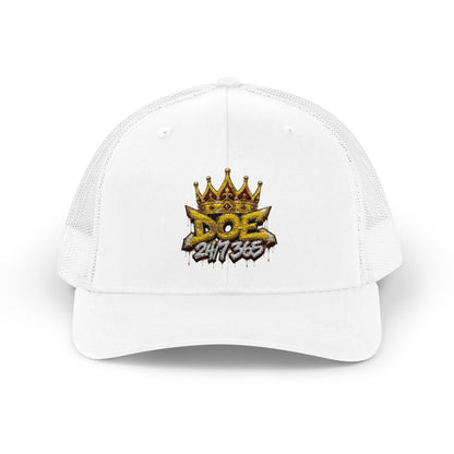 Crown Graffiti Snapback Trucker Cap — Gold King Crown Embroidered Hat