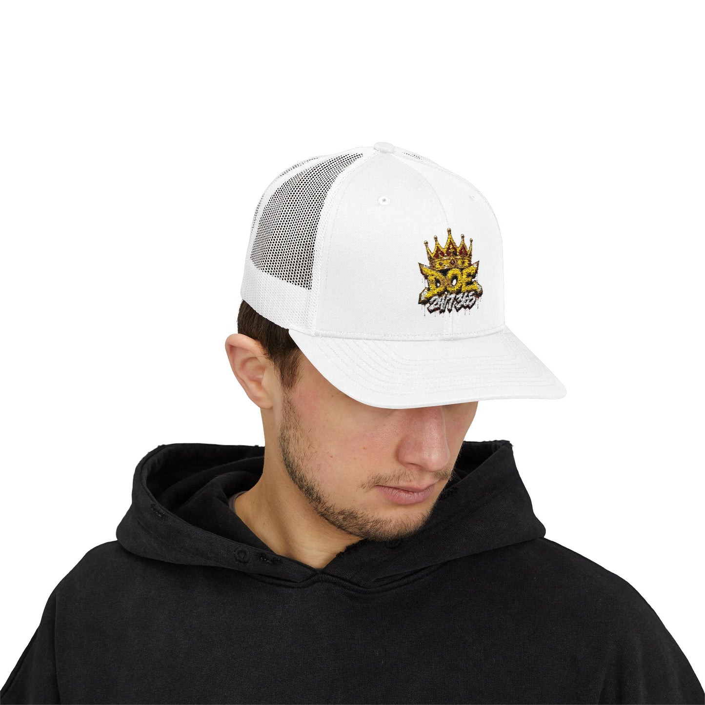 Crown Graffiti Snapback Trucker Cap — Gold King Crown Embroidered Hat